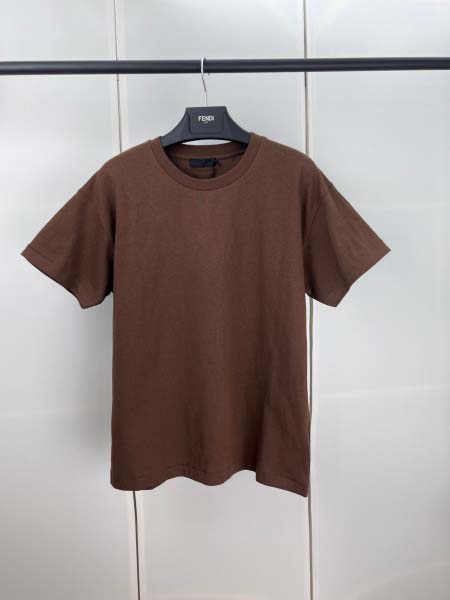 2026年5月13日春夏入荷新作Prada半袖 tシャツ人気...
