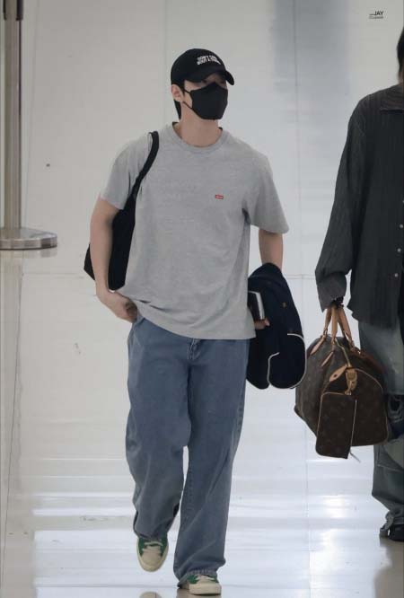 2026年5月13日春夏入荷新作Supreme半袖 tシャツ...