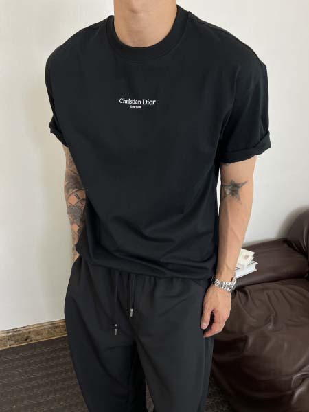 2026年5月13日春夏入荷新作Dior 半袖 tシャツ人気...