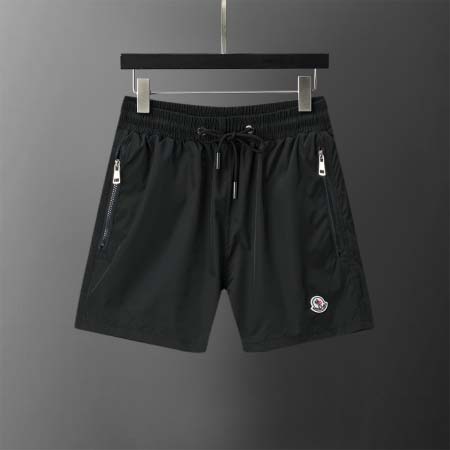 2026年5月28日Moncler新作ショートパンツ／ビーチ...