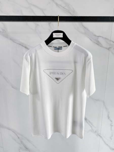 2026年5月28日入荷春夏新作Prada半袖 tシャツ高品...