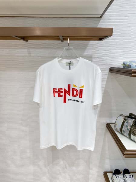 2026年5月28日入荷春夏新作Fendi半袖 tシャツ高品...