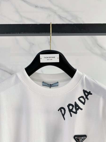 2026年6月2日入荷春夏新作Prada半袖Tシャツ高品質DH工場