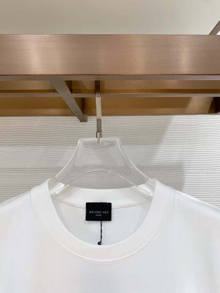 2026年6月2日入荷春夏新作Balenciaga半袖Tシャツ高品質DH工場