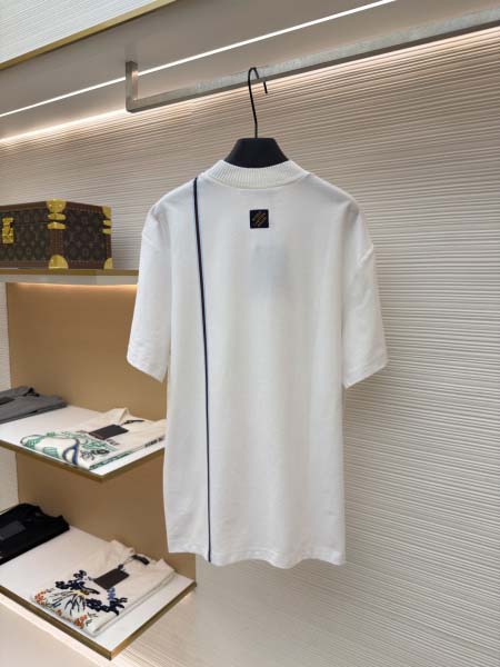 2026年6月11日春夏新作LOUIS VUITTON半袖 tシャツ激安高品質/誕生日プレゼント/FF工場