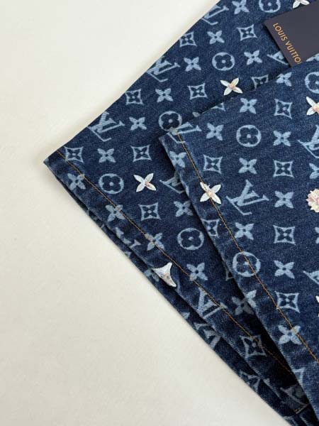 2026年6月18日春夏新作Louis vuittonデニムパンツ高品質人気の商品/YGY工場