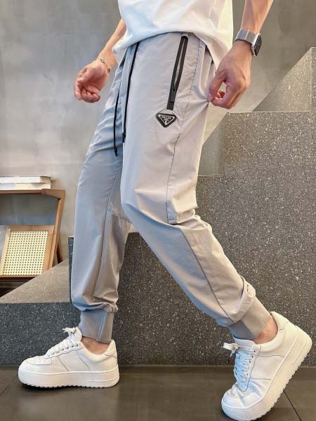 2026年6月9日入荷春夏新作Pradaスラックス高品質DH...