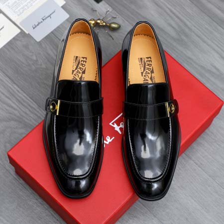 2026年7月6日入荷新品Ferragamoカジュアルシュー...