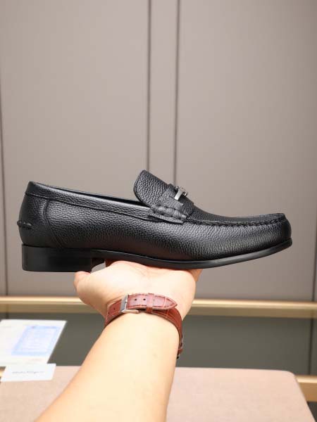 2026年7月13日入荷新品Ferragamoカジュアルシュ...