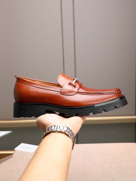 2026年7月13日入荷新品Ferragamoカジュアルシュ...