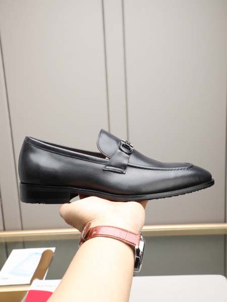 2026年7月13日入荷新品Ferragamoカジュアルシュ...
