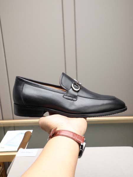 2026年7月13日入荷新品Ferragamoカジュアルシュ...