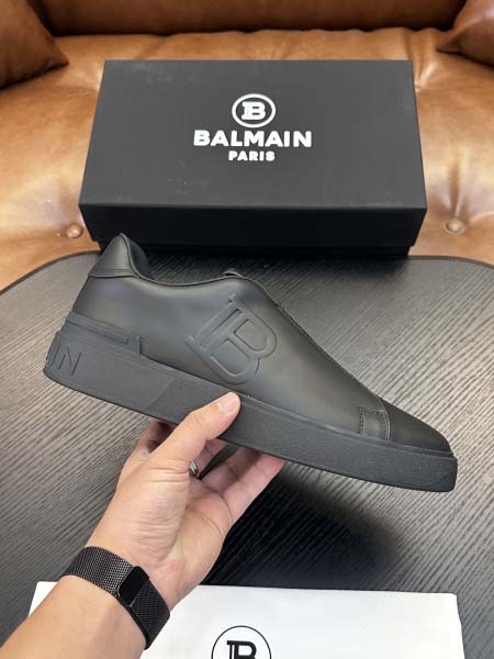 2026年7月17日入荷新品BALMAINカジュアルシューズ...
