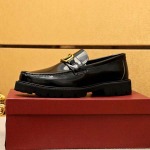 2026年7月18日入荷新品Valentinoカジュアルシューズ/スニーカー｜メンズ靴人気本革製ギフト/誕生日/TL工場
