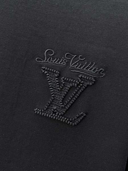 2026年8月18日入荷新作Louis Vuitton半袖 tシャツ高品質★ファッション/誕生日プレゼント/贈り物/DM工場