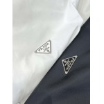 2026年8月7日入荷秋冬新作Pradaジャケット高級品/LD工場
