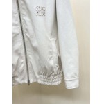 2026年8月7日入荷秋冬新作Miu miuジャケット高級品/LD工場