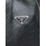 2026年8月7日入荷秋冬新作Pradaジャケット高級品/LD工場