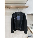 2026年8月7日入荷秋冬新作Pradaジャケット高級品/LD工場