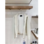 2026年8月7日入荷秋冬新作Pradaジャケット高級品/LD工場