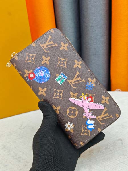 2026年8月8日新作入荷ヴィトン財布 人気の新作/誕生日プ...