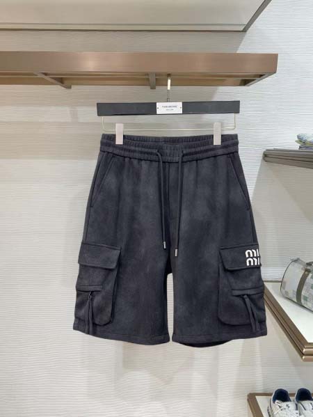 2026年8月18日入荷新作miumiu半ズボン高品質★ファ...