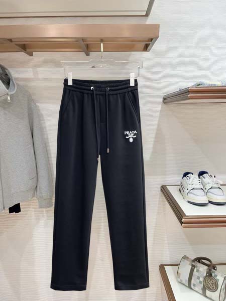 2026年8月19日入荷新作Pradaスラックス高品質★ファ...