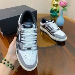 2026年8月19日入荷新作AMIRI靴/スニーカー人気商品★/誕生日プレゼント/流行/高品質/AAA工場