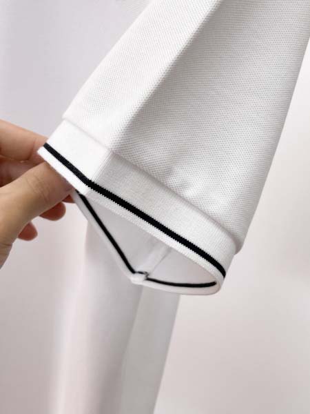 2026年9月3日秋冬新作Prada半袖 tシャツ高品質人気の商品/YGY工場