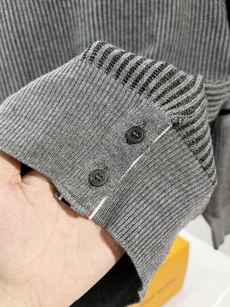 2026年9月3日秋冬新作Thom Browneニットのセーター高品質人気の商品/YGY工場