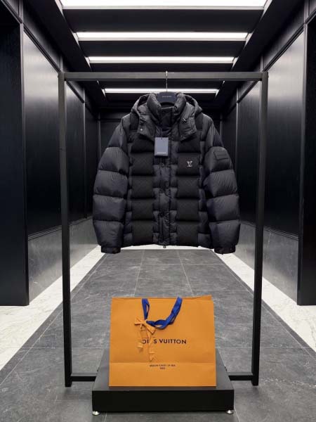 2026年9月6日秋冬新作Louis vuitton ジャケット高品質人気の商品