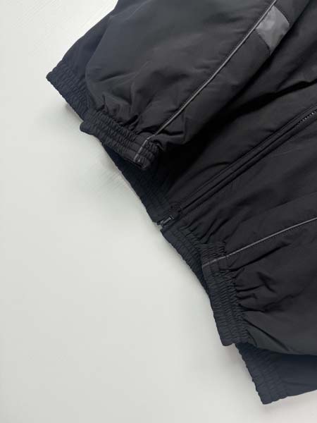 2026年9月6日秋冬新作Balenciagaジャケット高品質人気の商品