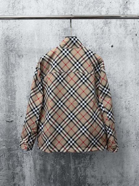 2026年9月8日秋冬新作Burberryジャケット高品質人気の商品