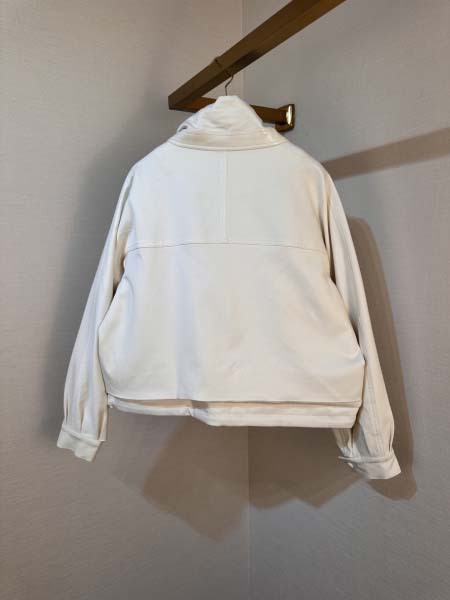 2026年9月8日秋冬新作Loewe女性ジャケット高品質人気の商品