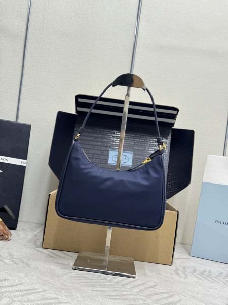 2026年9月28日入荷新作Prada極品/正規品同様/人気/革/バッグ/TY工場