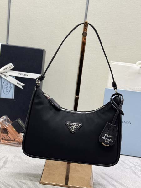 2026年9月28日入荷新作Prada極品/正規品同様/人気/革/バッグ/TY工場