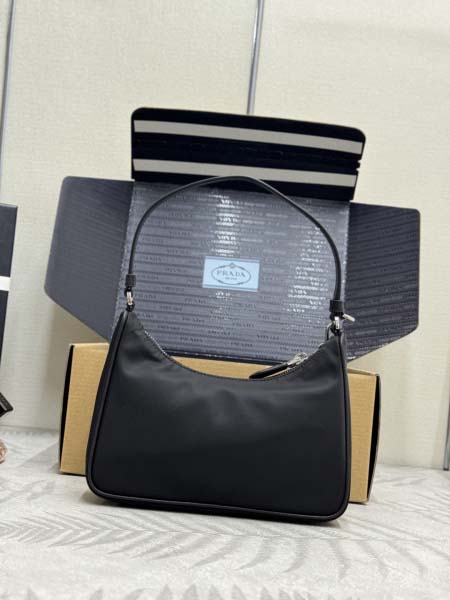 2026年9月28日入荷新作Prada極品/正規品同様/人気/革/バッグ/TY工場