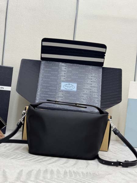 2026年9月28日入荷新作Prada極品/正規品同様/人気/革/バッグ/TY工場