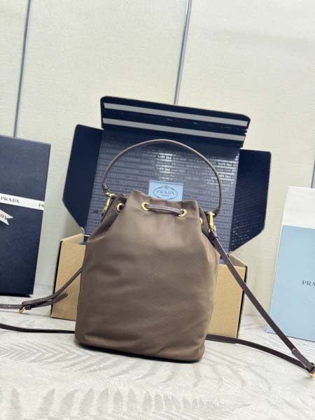 2026年9月28日入荷新作Prada極品/正規品同様/人気/革/バッグ/TY工場