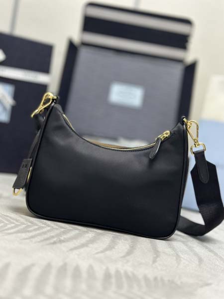 2026年9月28日入荷新作Prada極品/正規品同様/人気/革/バッグ/TY工場