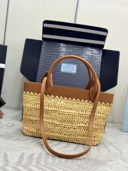 2026年9月28日入荷新作Prada極品/正規品同様/人気/革/バッグ/TY工場