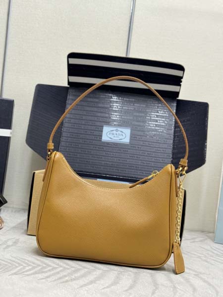 2026年9月30日入荷新作Prada極品/正規品同様/人気/革/バッグ/TY工場