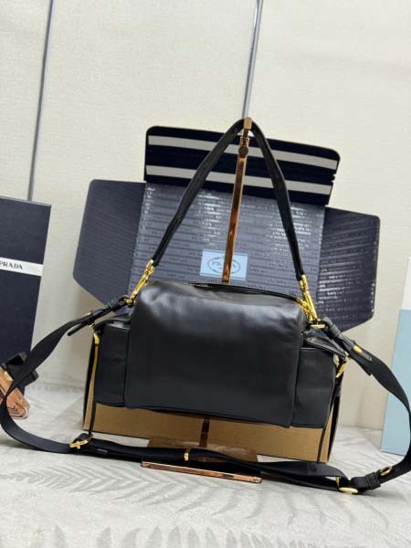 2026年9月30日入荷新作Prada極品/正規品同様/人気/革/バッグ/TY工場