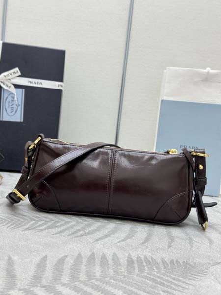 2026年9月30日入荷新作Prada極品/正規品同様/人気/革/バッグ/TY工場