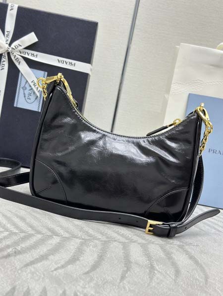 2026年9月30日入荷新作Prada極品/正規品同様/人気/革/バッグ/TY工場