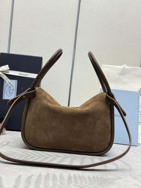 2026年9月30日入荷新作Prada極品/正規品同様/人気/革/バッグ/TY工場