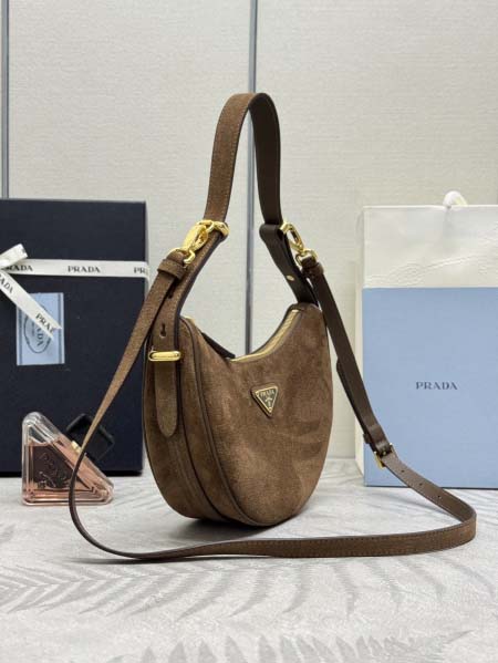 2026年9月30日入荷新作Prada極品/正規品同様/人気/革/バッグ/TY工場