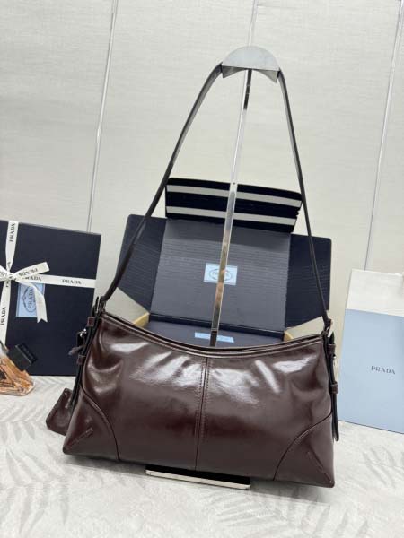 2026年9月30日入荷新作Prada極品/正規品同様/人気/革/バッグ/TY工場