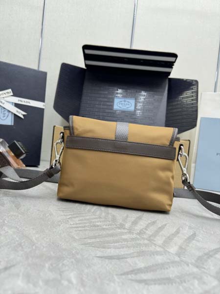2026年9月30日入荷新作Prada極品/正規品同様/人気/革/バッグ/TY工場