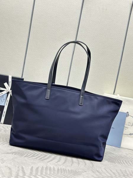 2026年9月30日入荷新作Prada極品/正規品同様/人気/革/バッグ/TY工場